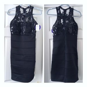 ⬇️⬇️Windsor black sequin lace bodycon dress
